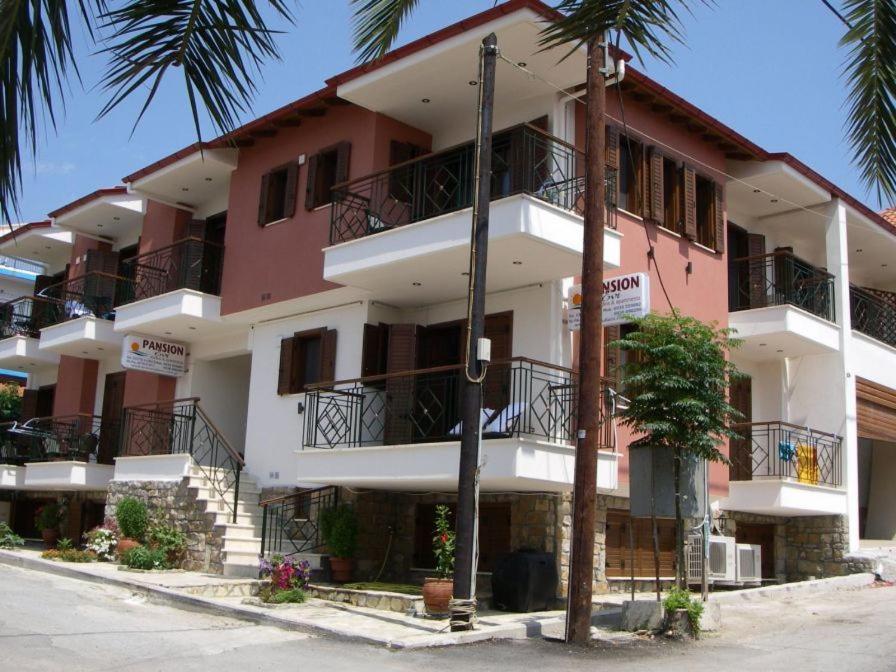 Apartamento Pansion Evi Ammoulianí Exterior foto